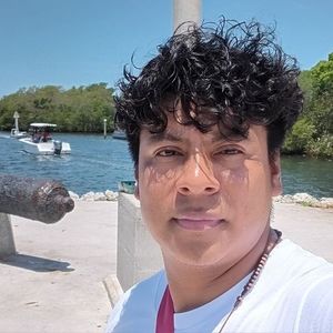 Meet your Posher, Lester